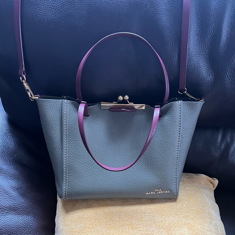Marc Jacobs bag with detachable shoulder/crossbody strap